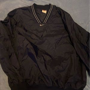 nike windbreaker